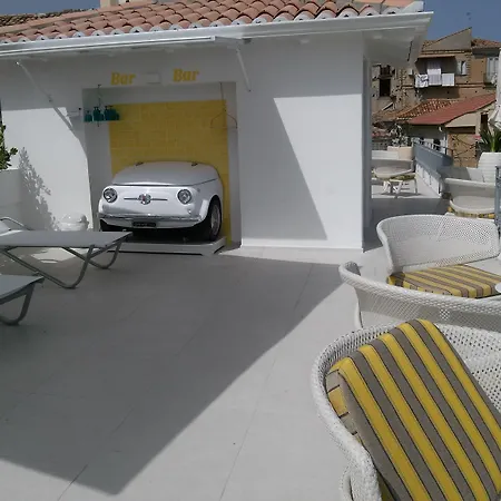 Piccolo Grand מלון