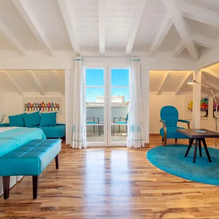 מלון Piccolo Grand פיצו