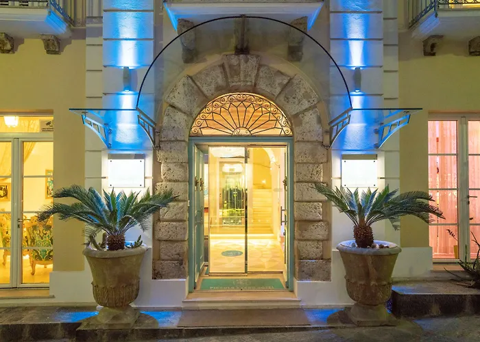 短笛大酒店 酒店