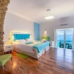فندق Piccolo Grand 4*