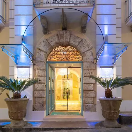 Hotel Piccolo Grand
