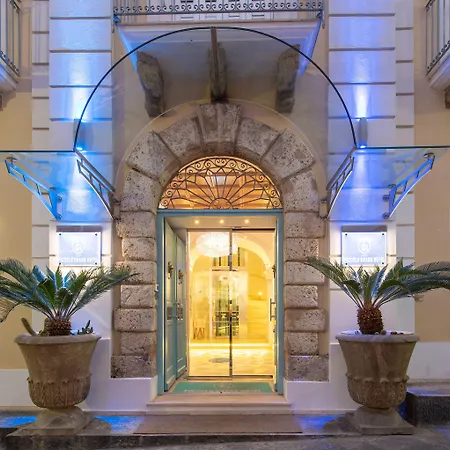 Hotell Piccolo Grand Pizzo (Calabria)