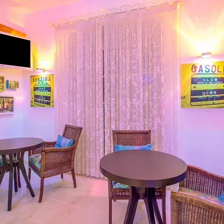 Hotell Piccolo Grand Pizzo (Calabria)