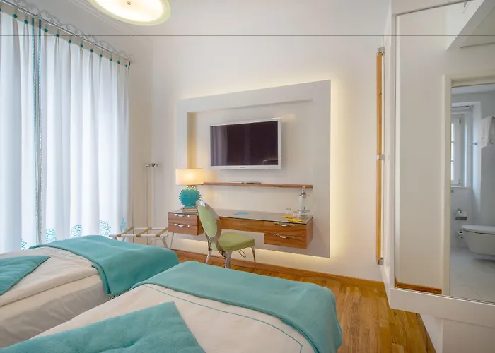 מלון Piccolo Grand פיצו