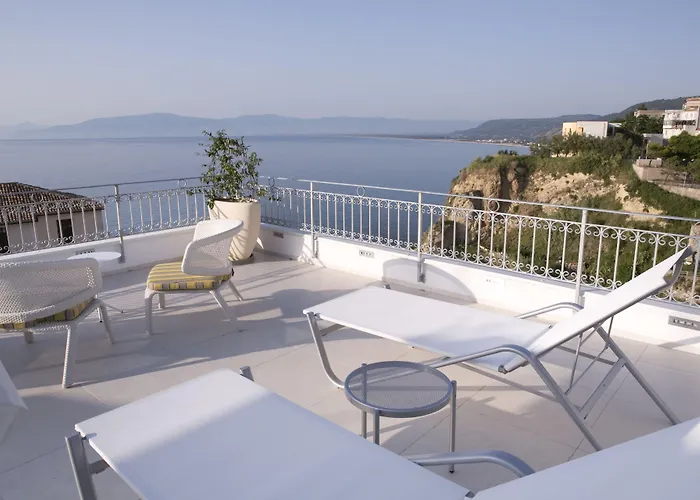 短笛大酒店 4* 皮佐