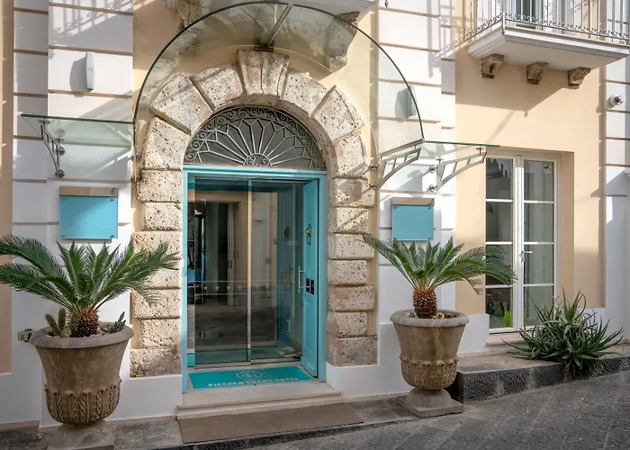 מלון Piccolo Grand פיצו